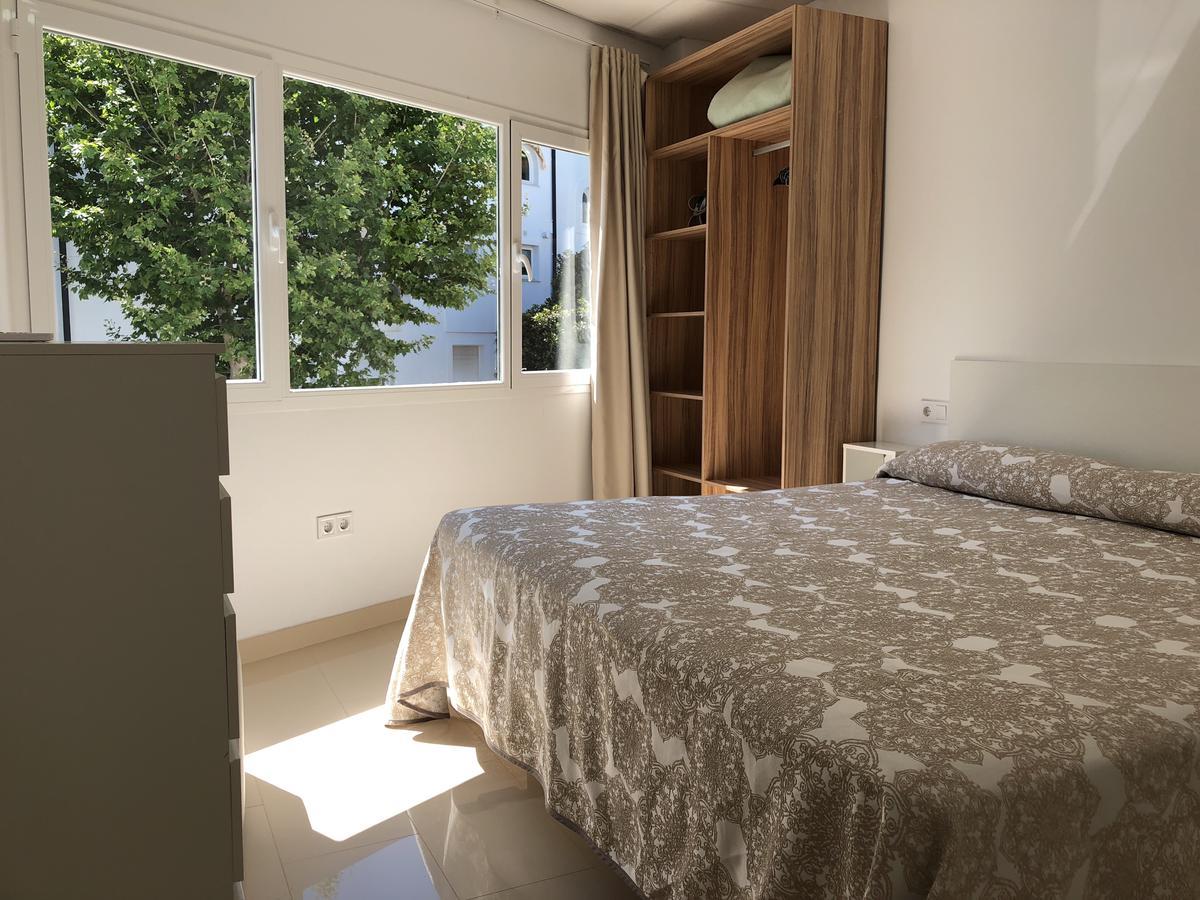 Apartamentos Carmen Teresa ตอร์เรโมลิโนส ภายนอก รูปภาพ