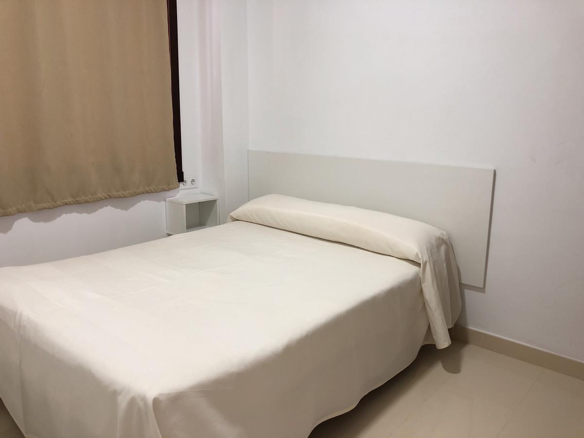 Apartamentos Carmen Teresa ตอร์เรโมลิโนส ภายนอก รูปภาพ